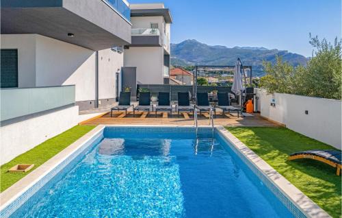 Solin House | Stunning Home In Solin