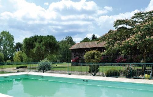 Saint-Pierre-d'Eyraud House | Stunning Home In St Pierre D'eyraud
