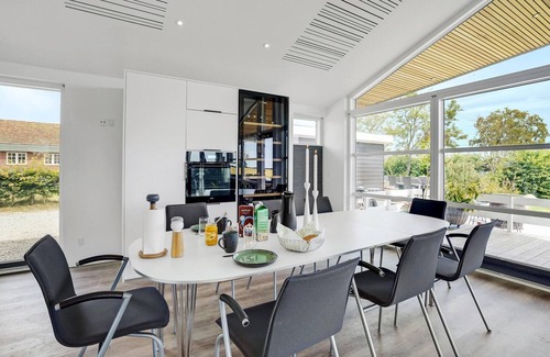 Mommark Strand House | Stunning home in Sydals with sauna