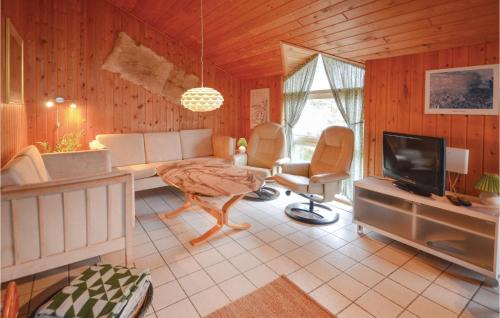 Klitmoller House | Stunning Home In Thisted With Sauna