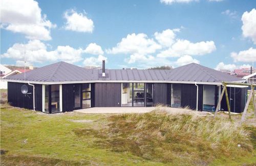 Klitmoller House | Stunning Home In Thisted With Sauna