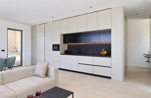 Kraj House | Stunning home in Tkon