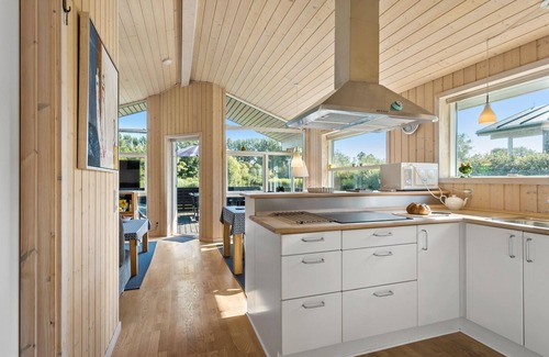 Dageløkke House | Stunning home in Tranekær with kitchen