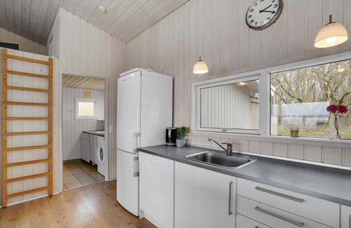 Vestervig House | Stunning home in Vestervig with WiFi