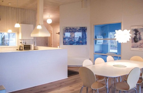 Vestervig House | Stunning home in Vestervig with WiFi