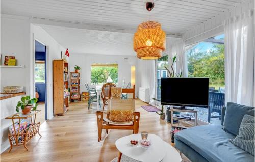 Hoensinge House | Stunning Home In Vig With Wifi