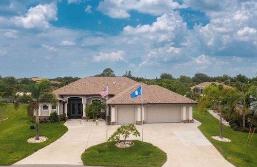 South Gulf Cove House | Stunning Home Near Port Charlotte!