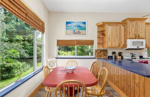 Roseland House | Stunning Home Tucked Away but Close to Everything!