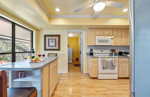 Temple Terrace House | Stunning Home w/Heated Saltwater Pool & Pond View + 12 Guests + Great Location