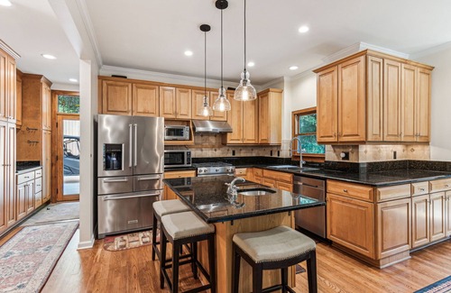 Gainesville House | Stunning Lake Front Estate With Private Deep Water Dock and Private Cove