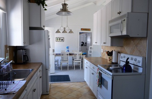 West Olive Cottage | Stunning Lake Michigan views in our light, airy beachfront cottage. Sleeps 10.