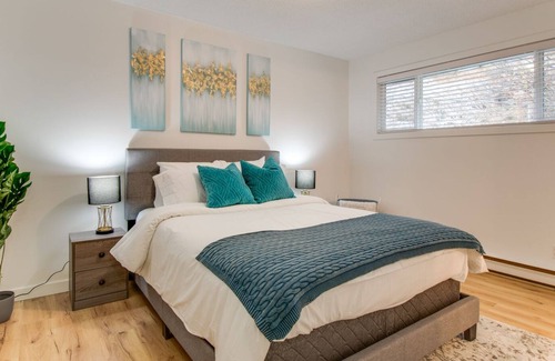 Vernon House | Stunning lake views near Kin beach