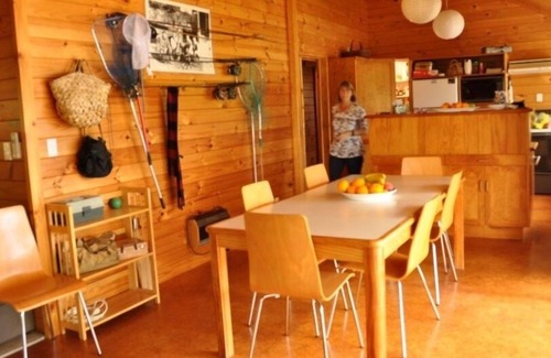 Lake Okareka House | Stunning location right on the beach