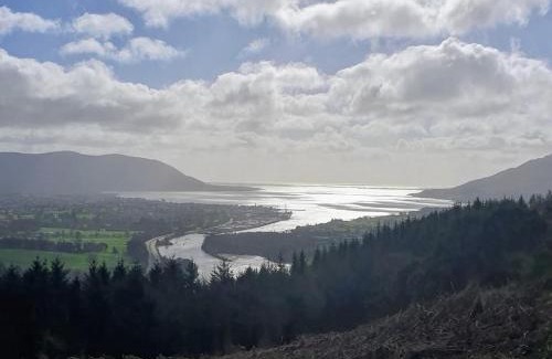Omeath House | Stunning location, Omeath