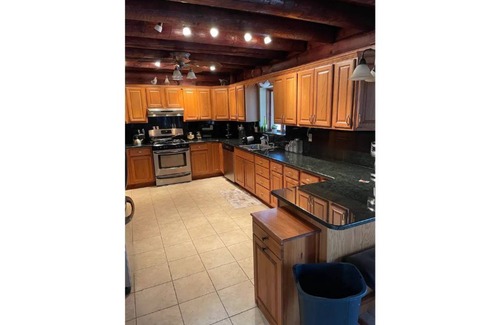 Briar Crest Woods Cabin | Stunning Log Cabin Minutes from Jack Frost/Big Boulder