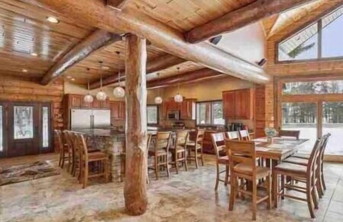 Park Rapids Cabin | Stunning Log Cabin~Big Sand Lake