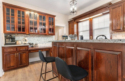 Hanover Place House | Stunning Midtown Beauty + Private Parking!