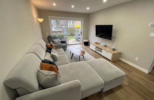 Burlington House | Stunning modern open concept house.