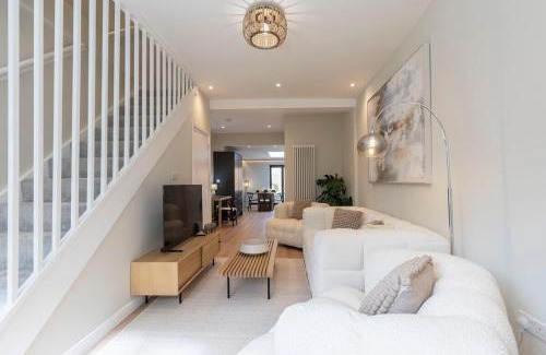 Montpellier House | Stunning Montpellier Retreat