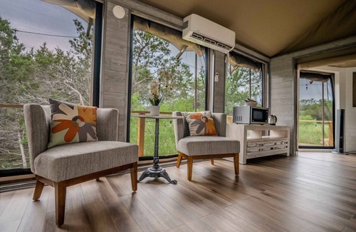 Marble Falls Cabin | Stunning Mountain View Safari Tent Glamping near AUSTIN/SAN ANTONIO