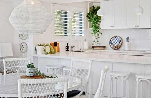 Byron Bay Apartment | Stunning newly renovated apartment along popular Lawson Street