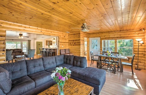 Nicolaus House | Stunning Nicolaus Getaway on Feather River!