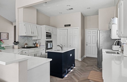 Wells Branch House | Stunning North Austin Home! Safe Neighborhood, Family Friendly.