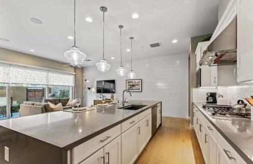 North Scottsdale House | Stunning North Scottsdale Townhome w/Rooftop Views