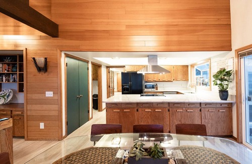 Bandon House | Stunning Ocean Front Near Bandon Dunes w Private Beach Access