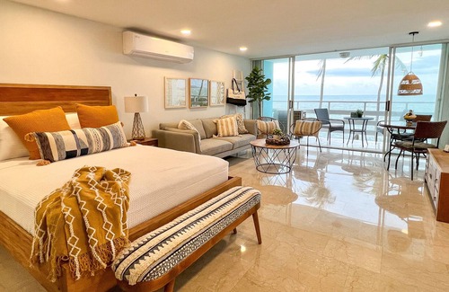 Las Croabas Apartment | Stunning OCEANFRONT Studio @Fajardo!