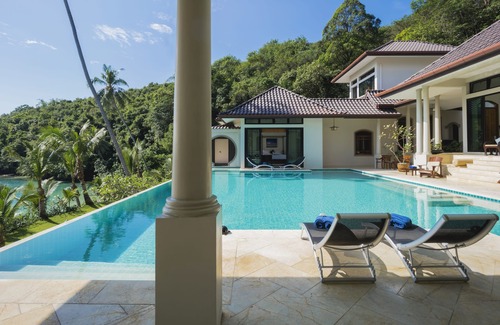 Wichit Villa | Stunning Oceanview Villa Taipan