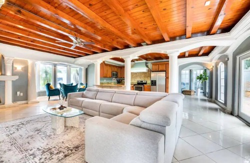 Fairview Shores House | Stunning Orlando Getaway