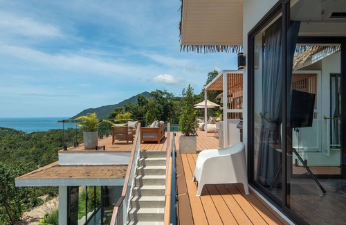 Ko Pha-ngan Villa | Stunning Panoramic Mountain and Sea View 4 Bedroom Tropical Villa in Koh Phangan