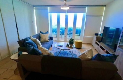 El Combate Condo | Stunning pool and ocean view from your baloney! Wake up to the ocean breeze!