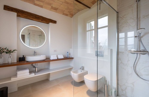 Castagnole delle Lanze Villa | Stunning private villa with private pool, WIFI, A/C, TV, terrace, panoramic view and parking