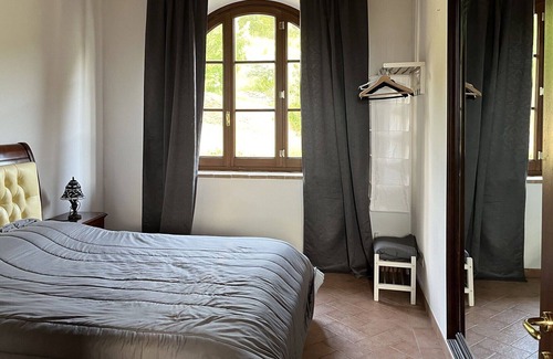 Cinigiano Villa | Stunning private villa for 9 guests with private pool, WIFI, TV, terrace, panoramic view and par...
