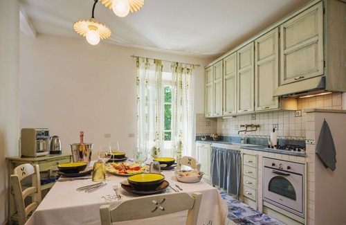 Stazzema House | Stunning private villa for 4 guests with WIFI, TV, terrace and pets allowed