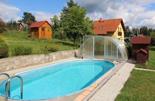 Zasada House | Stunning private villa for 5 people with WIFI, pool, TV, terrace and parking
