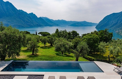 Riva di Solto Villa | Stunning private villa for 10 people with private pool, hot tub, WIFI, TV and patio