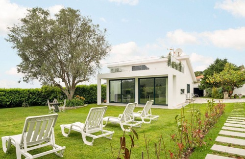 Viana do Castelo House | Stunning private villa for 6 guests with A/C, WIFI, pool, TV, terrace and parking