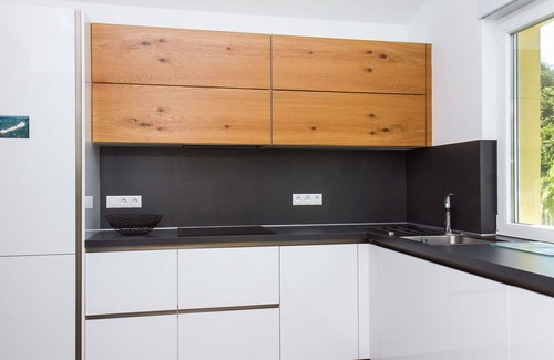 Balatonbereny House | Stunning private villa for 8 people with terrace and pets allowed