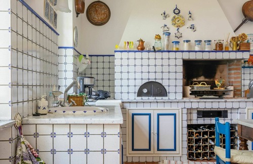 Zenevredo Villa | Stunning private villa with A/C, private pool, WIFI, TV, patio, pets allowed and panoramic view