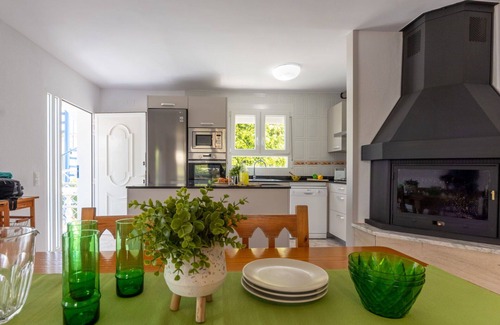 Riumar House | Stunning private villa for 8 guests with private pool, WIFI, A/C, TV, patio and parking
