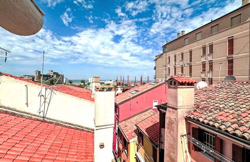 Chioggia House | Stunning private villa for 4 people with WIFI, A/C, TV and balcony