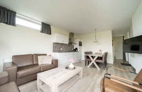 Nunspeet House | Stunning private villa for 7 guests with pool, WIFI, TV, terrace and parking