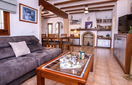 Tarraula Villa | Stunning private villa for 8 guests with private pool, A/C, WIFI, TV, patio and parking