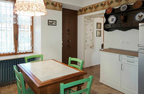 Piea House | Stunning private villa for 4 guests with WIFI, A/C, TV, patio, pets allowed and parking