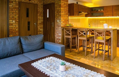 Kalinowo House | Stunning private villa for 8 people with WIFI, TV, terrace, pets allowed and parking