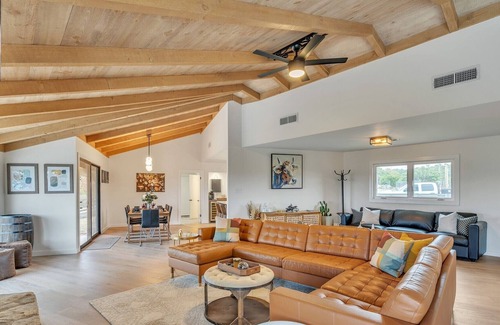 Kerrville House | Stunning Ranch Villa With Pool - Game Room - Hot tub - Fire Pit & Gorgeous Views!