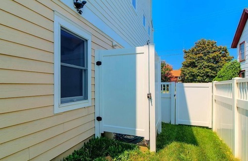 Country Club Estates House | Stunning Rehoboth Beach Getaway – Walk to Beach, Shops, & Dining!